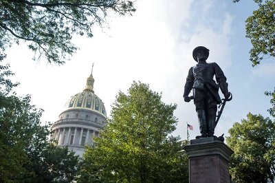 Democratic Lawmakers Seek Removal of Confederate Statues