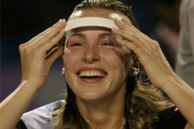 Shvedova wins Bangalore tournament