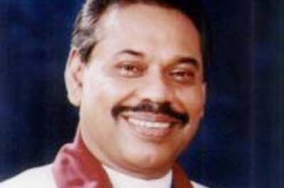 Rajapakse, PM discuss Lanka peace