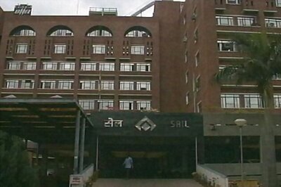 Govt clears divestment in steel major SAIL