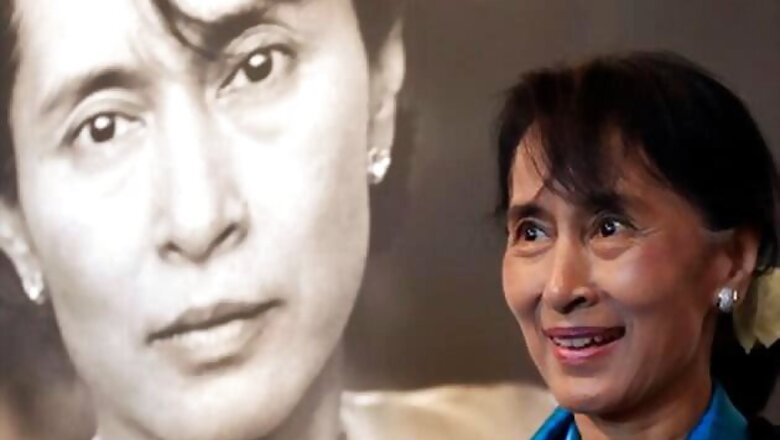Build harmony, Suu Kyi tells Myanmar refugees