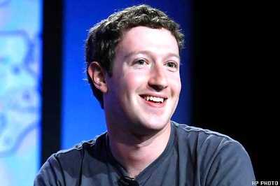 Facebook discloses details on bonuses