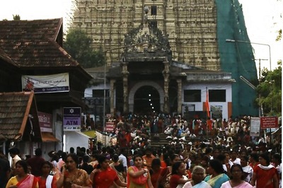 Fire at Kerala's Padmanabhaswamy Temple, Two injured