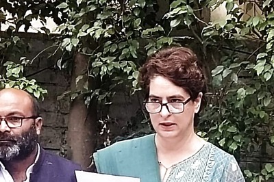 Priyanka Gandhi Urges PM Modi Not to Share Stage with Minister Ajay Mishra; 'Will Be Insult to Families of 700 Farmers'