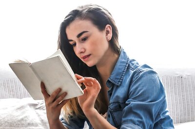 Indian Parents Prefer Reading Books From Own Childhood to Kids Rather Than Choosing New Titles: Survey