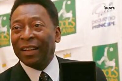Football legend Pele robbed on Brazilian street