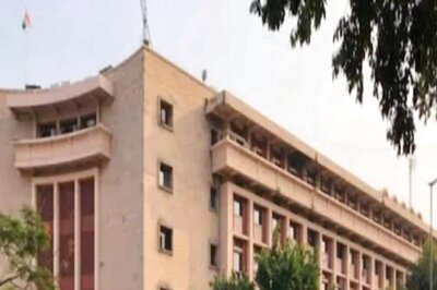 Railway Board Asks Employees To Wear Office Uniform; Warns of Disciplinary Action