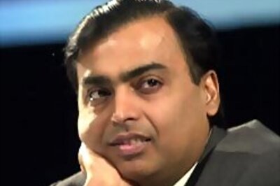 Mukesh rejects Anil's truce offer; fight goes on