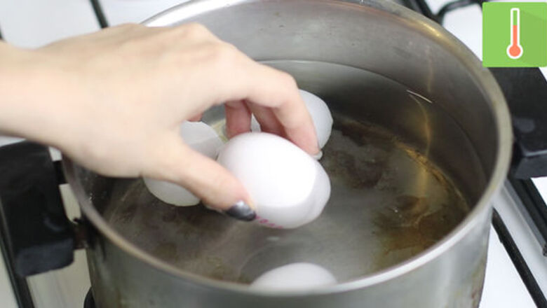 How to Decorate Easter Eggs