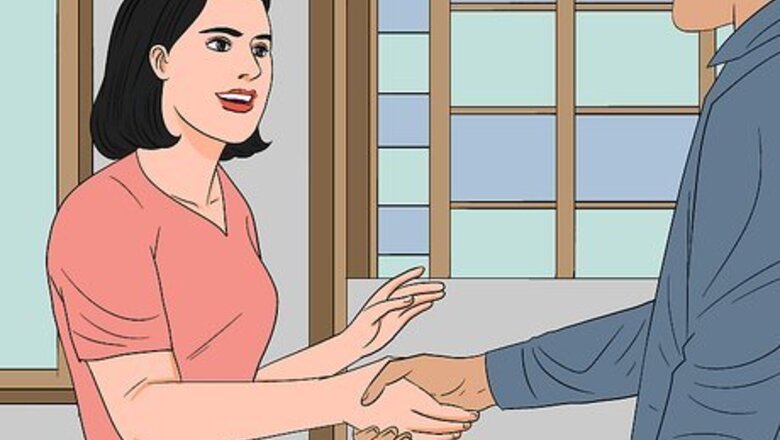 How to Be Comfortable Around Strangers