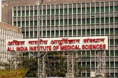 Over 40 Healthcare Staff at Delhi's AIIMS in Self-quarantine After Nurse Tests Positive for Covid-19