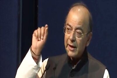 Centre Will Look Into Concerns on GST: Jaitley to Surat Textile Traders
