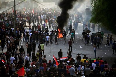 Iraqi Forces Capture Major Baghdad Bridges from Protesters as Demonstrations Continue