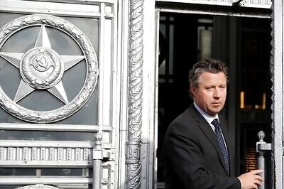 Russia Says Germany Exploiting Navalny Illness, Demands Medical Data