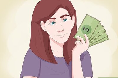 How to Dress Like a WAG