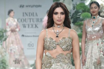 ICW 2023: Bhumi Pednekar Sizzles in a Gold Bralette and Skirt for Varun Bahl's Show