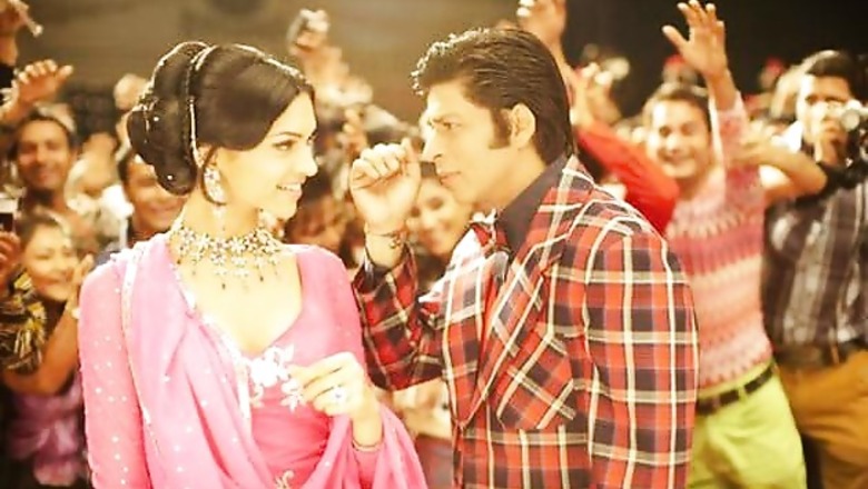Shah Rukh makes me feel special: Deepika Padukone