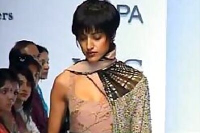 Ramp Buzz: Simply Sabyasachi