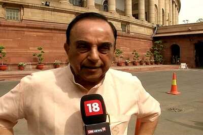 Swamy backs Parrikar, Says 'Ignorant' Aamir Khan Needs a Teacher