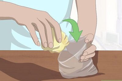 How to Make a Dog‐Shaped Piñata