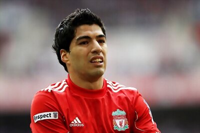 Suarez in handball controversy as Liverpool win in FA Cup