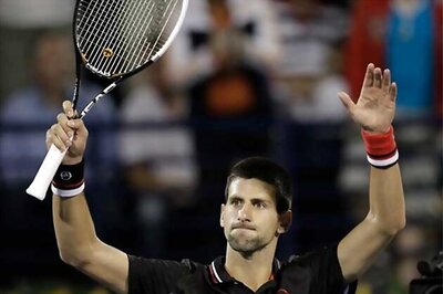 Djokovic sets up SF with Murray in Dubai