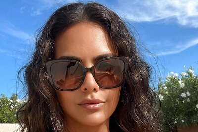 Esha Gupta Sets The Temperature Soaring In Beige Colour Bikini; SEE PIC