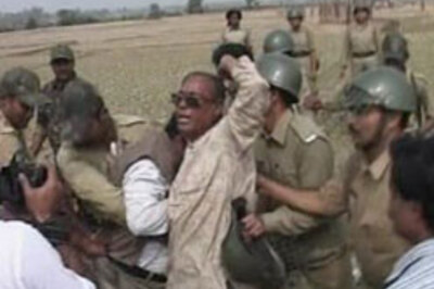 30 pc Singur farmers not compensated