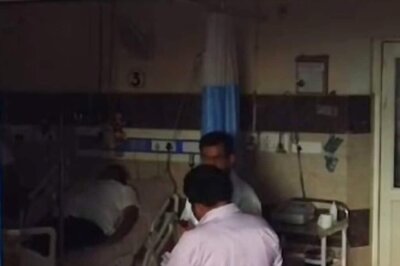 Power Outage During Rajasthan Minister's ICU Visit Raises Concerns About Hospital Conditions