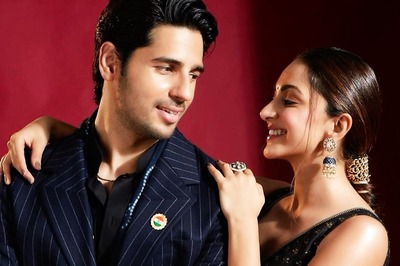 Sidharth Malhotra Gives Kiara Advani 'Big Love and Hug' on Her Birthday; Shares Adorable Video