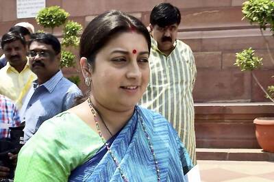 AgustaWestland Scam has Become a Noose for Congress: Smriti Irani