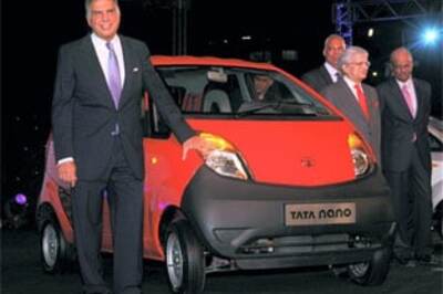 Ratan Tata launches Nano in Mumbai