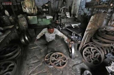 Factory activity expands at a modest pace in October: survey