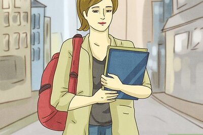How to Be a Normal Teen (Girls)
