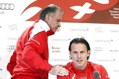 Hitzfeld not concerned about Switzerland form