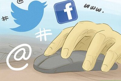 How to Safely Share Your Travel Itinerary