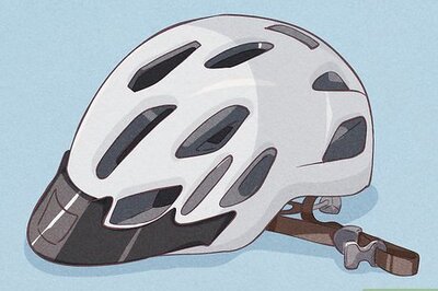 3 Ways to Create a Fake Pregnancy Belly at Home