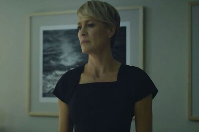 House of Cards: Netflix Teases Final Season of the Hit Series Midway Through the Oscars