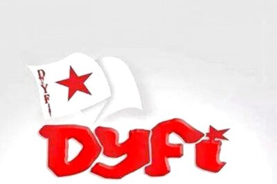 CPI(M)'s Youth Wing Inducts 9 Transgenders as Its Members to Bring Them Into Mainstream Politics