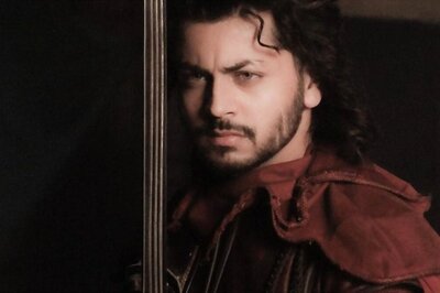 Abhishek Nigam 'Mostly Performs Own Stunts', Reveals He Was 'Extremely Unwell' When He Joined Show