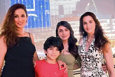 Samantha Ruth Prabhu Visits Dubai for A Mini Vacation with BFF Shilpa Reddy; See Their Happy Pics