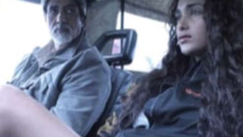 Big B croons for 18-yr-old in Nishabd