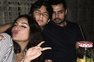 Sonakshi Sinha Parties with Rumoured Beau Bunty Sajdeh's Family
