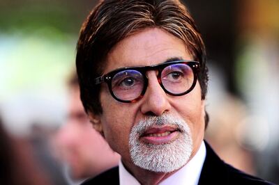 Heavy Costumes Caused Amitabh Bachchan Pain; Doctors Recommend One Day's Rest