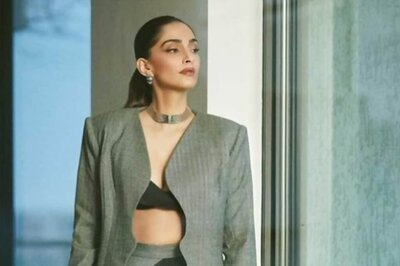 Sonam Kapoor, In Stunning Karwa Chauth Outfit, Proves She Is The OG Fashion Queen