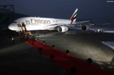 Dubai jails two airline staff for sexting