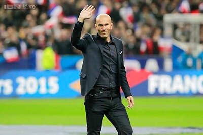 Zinedine Zidane and Ronaldo team-up for charity match