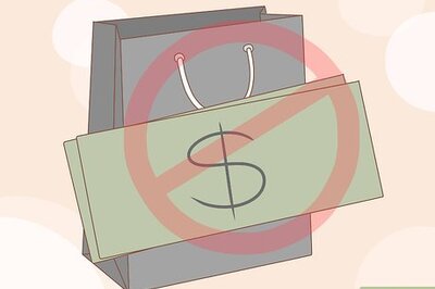 How to Dress Up As a Dead School Girl for Halloween