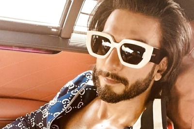 Ranveer Singh Leaves Deepika Padukone Confused With This Caption on His Latest Selfie