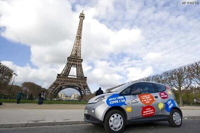 Paris may dig under Eiffel Tower